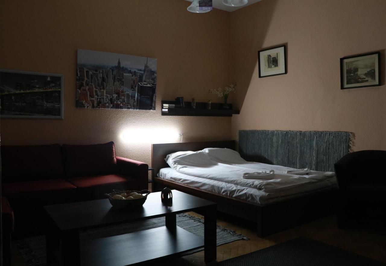 Fornax Home With Balcony 부다페스트 외부 사진